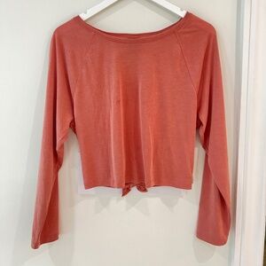 On point light burgundy gym top . Women’s size XS